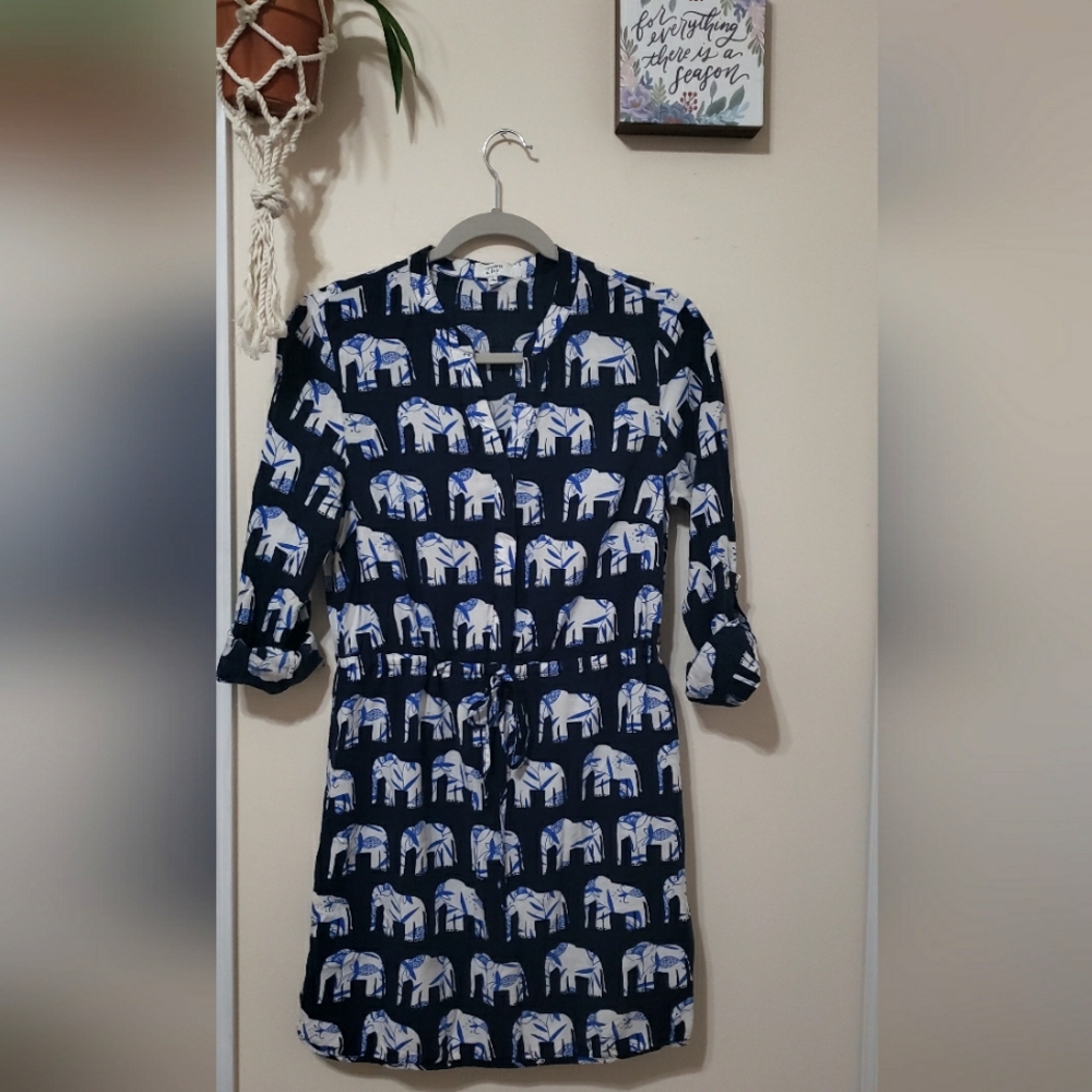 Crown & Ivy 🐘 Navy Elephant Tunic Dress